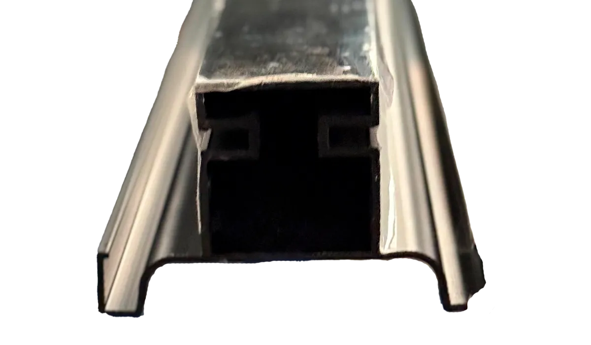 Профиль вертикальный промежуточный Черный матовый L= 5.4м.GOLA 