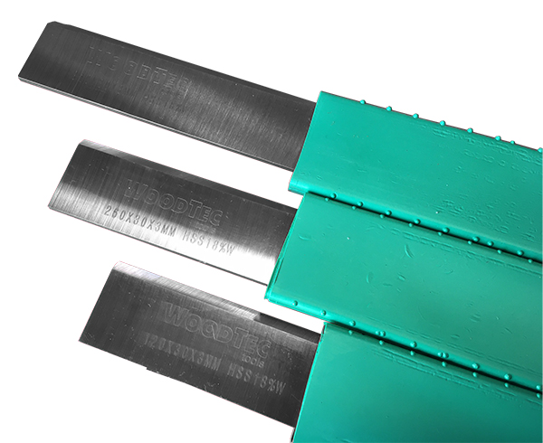 Нож строгальный 200 х 30 х 3  HSS 18%W WoodTec