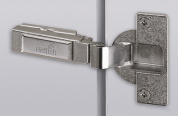 Петля Intermat 9935-Т22/40-К- 5, для накладных профильных дверей до 43 мм, открытие 95°